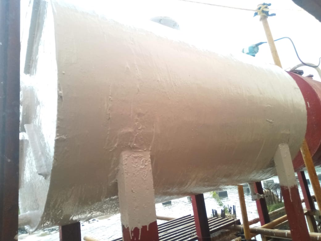 Tank External Coating1 https://industrialss.in/wp-content/uploads/2025/11/Tank-External-Coating1.jpg